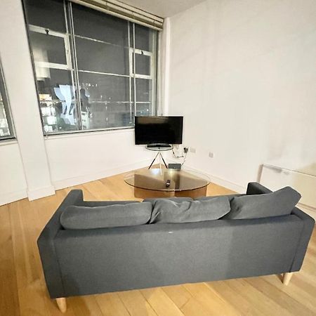 Bigkings Cosy 2 Bedroom Apartment With Free Parking In Central Manchester Esterno foto